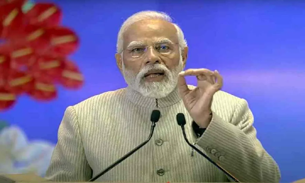 Breach in Parliament's security is a serious matter, there should be no controversy over it: PM Narendra Modi