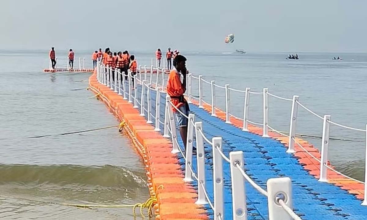 Mangaluru: Floating bridge on Panambur beach inaugurated