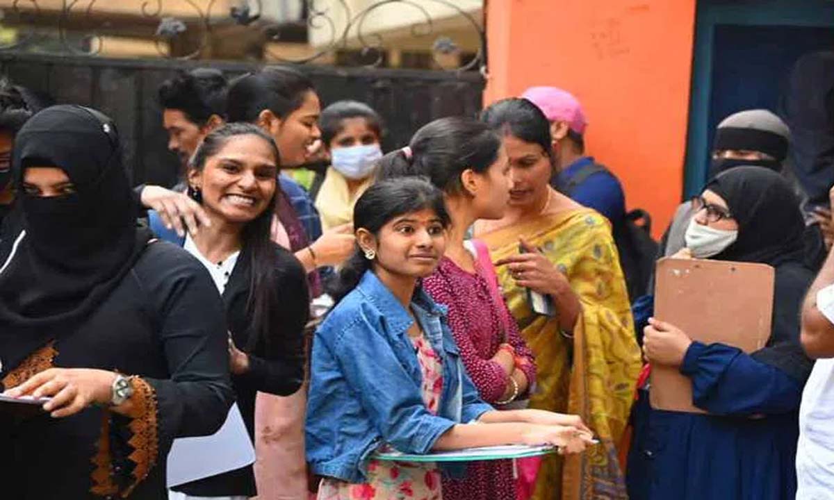 Telangana: Inter exam schedule continues inside diet