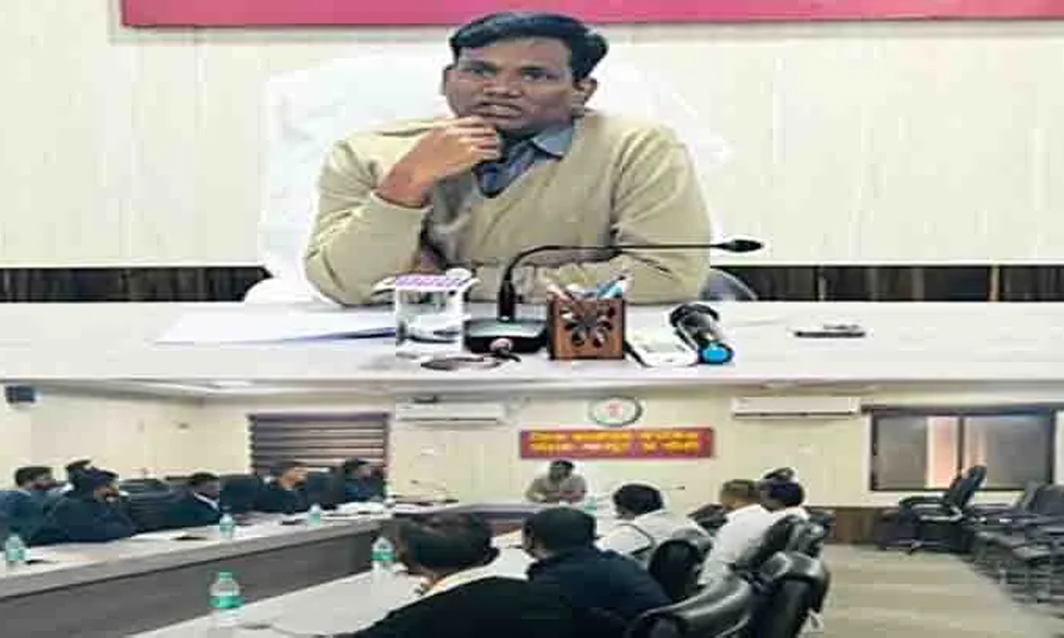 Collector took review meeting of Jal Jeevan Mission and Food Department