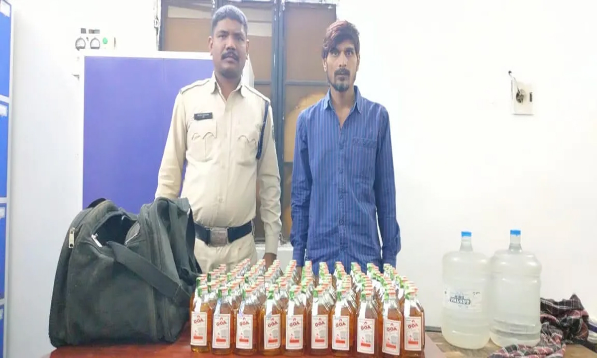 History sheeter Ravi Sahu arrested, was selling liquor behind the dhaba