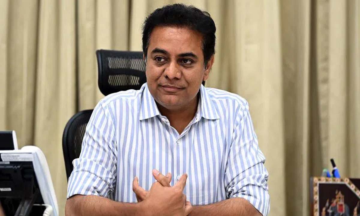 Hyderabad: After bangle trader, now Marwari man invites KTR for lunch