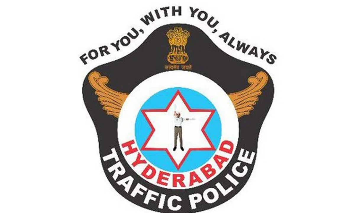 Hyderabad: Traffic police warns against fake websites for payment of challan