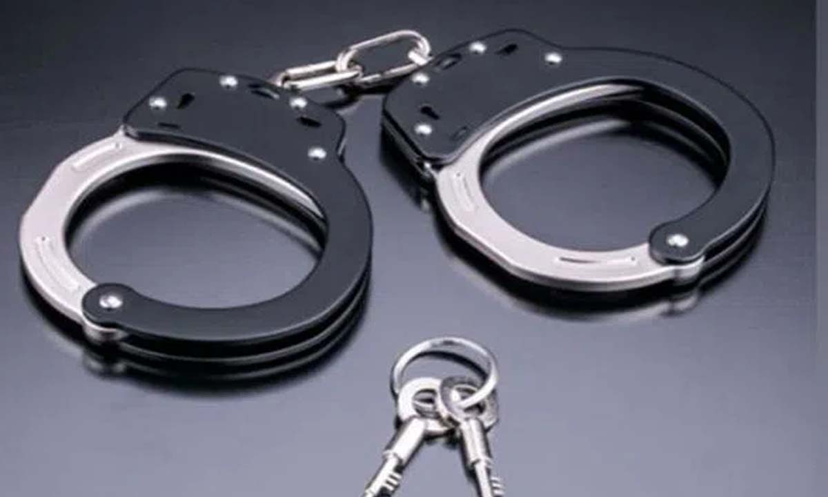 Hyderabad: Three, including 2 women, arrested for providing bank accounts to e-fraudsters