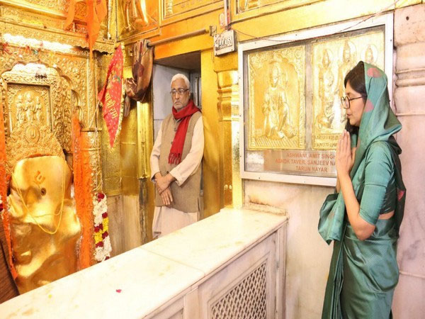 AAP leader Swati Maliwal worshiped at Hanuman temple in Delhi