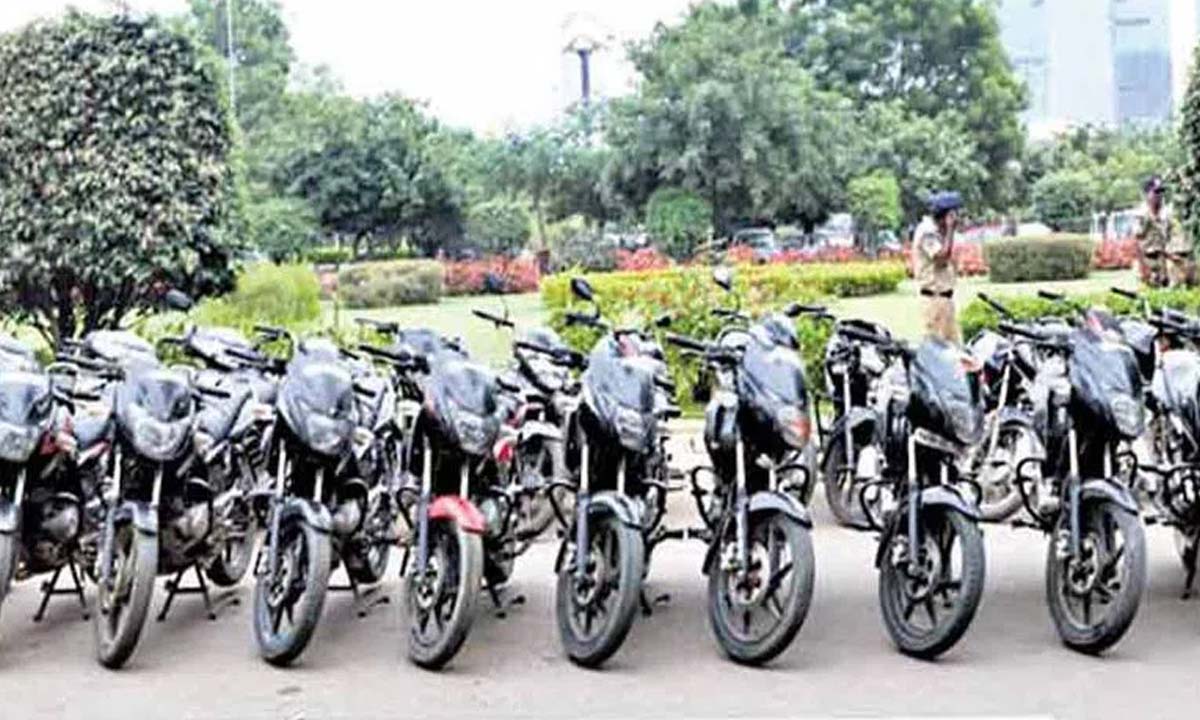 Hyderabad: Sale of stolen vehicles continues unabated