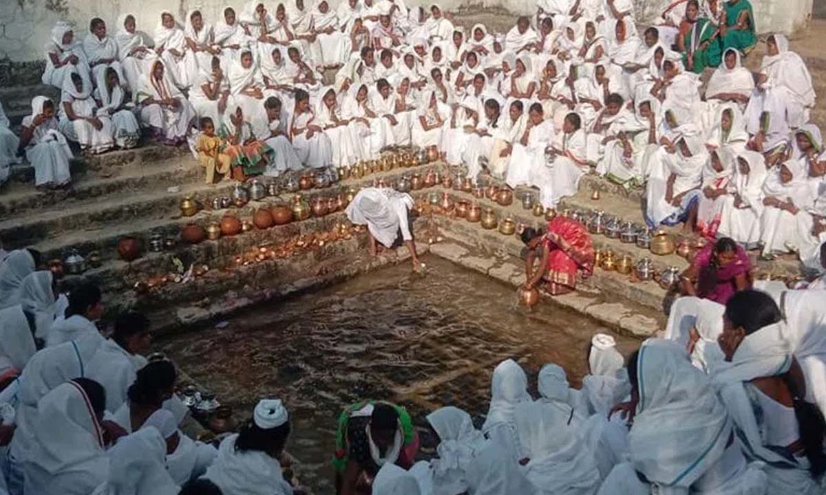 Adilabad: Officials asked to organize Nagoba Jatara in a grand manner