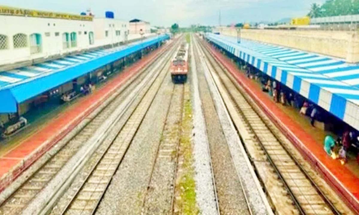 Komuravelly: New railway station to be built