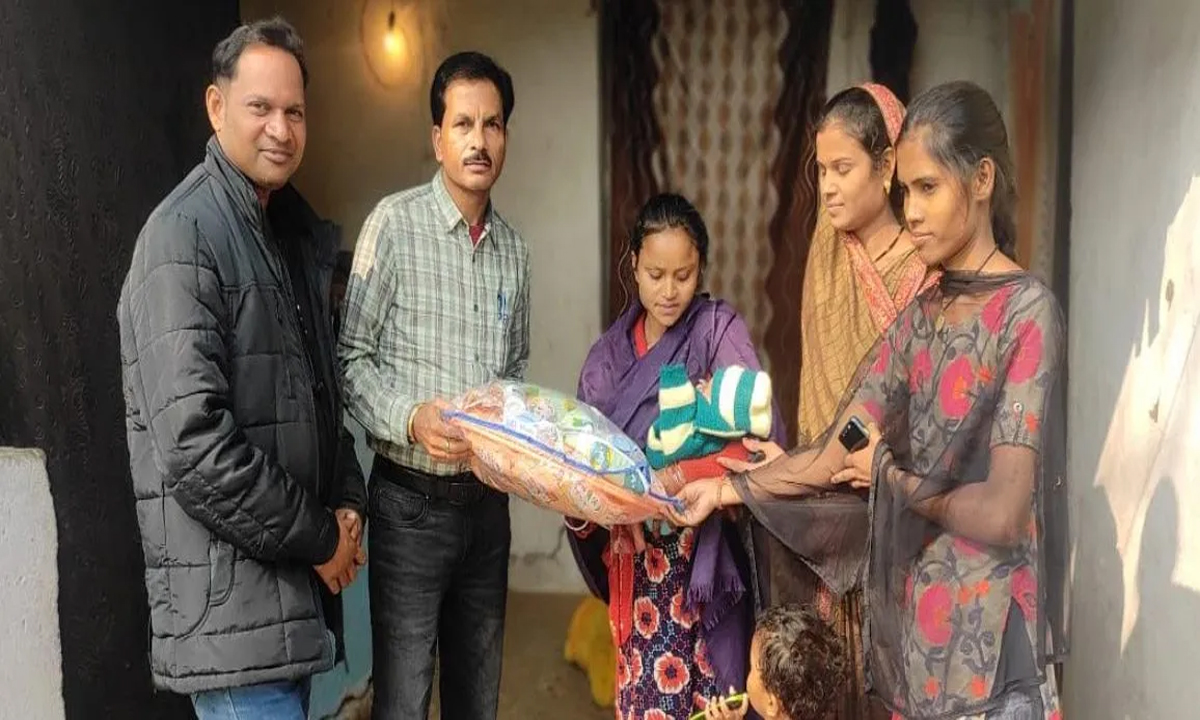 Prize kit distribution begins on daughter's birth