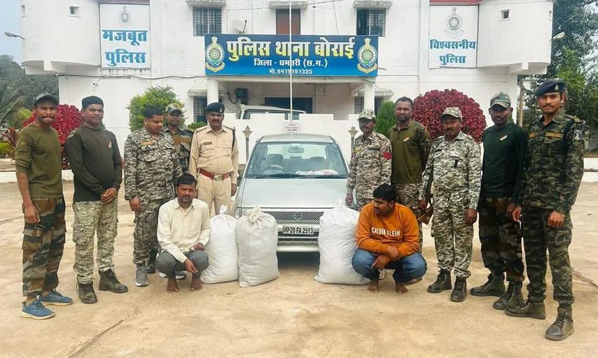 Ganja worth Rs 10 lakh recovered from Maruti car, two smugglers arrested