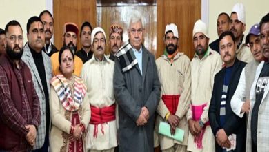 Delegations of Padari tribe, ex-servicemen call on LG