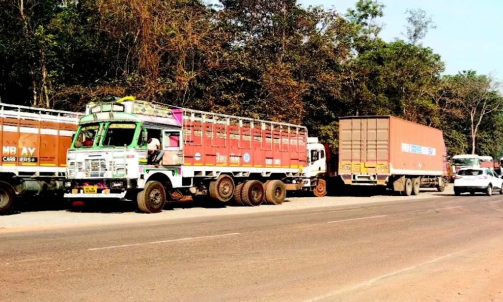 PONDA: Loose overhead live power wires pose threat to truck drivers in Borim
