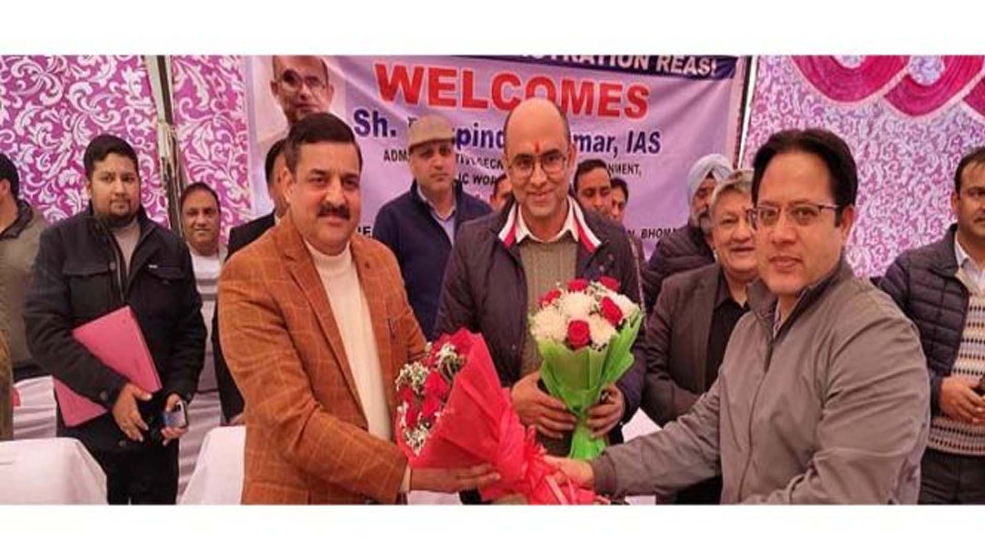 Bhupinder chairs public outreach, grievances redressal camp in Reasi