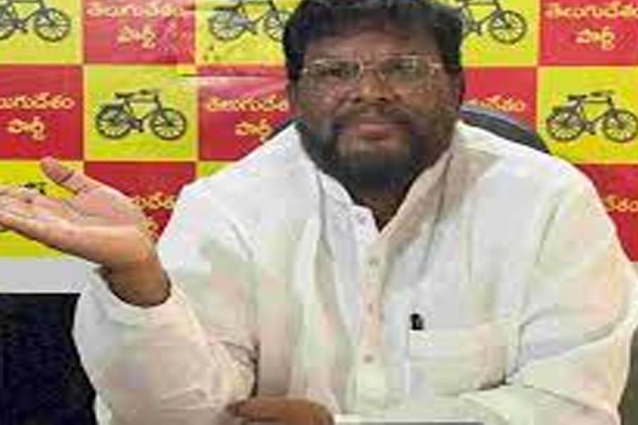 TDP President Abdul Aziz condemns attacks on media by YCP