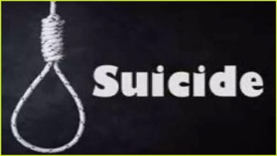 Committed suicide by hanging himself with towel, body of student found in hostel