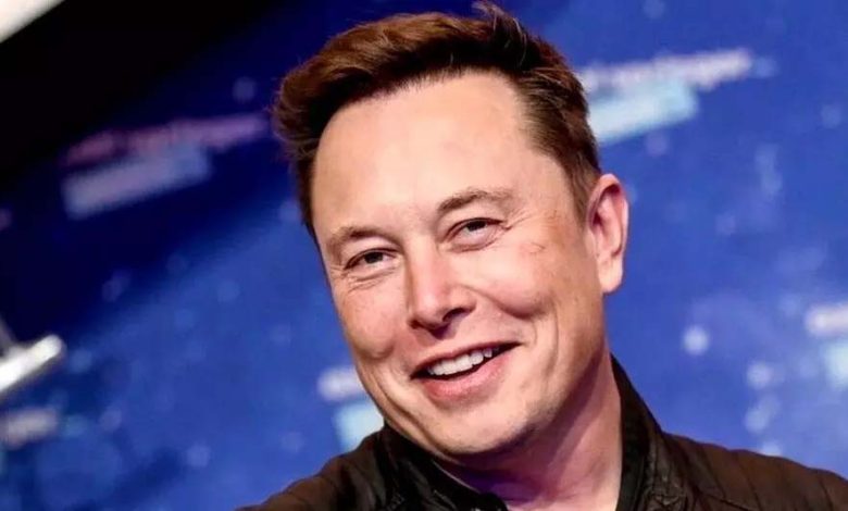 Elon Musk sent a message to Microsoft CEO when his laptop broke down, know what was the reply?