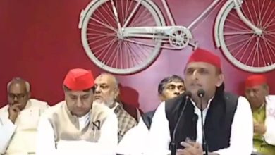 Guddu Jamali left BSP and joined SP, Akhilesh welcomed him.