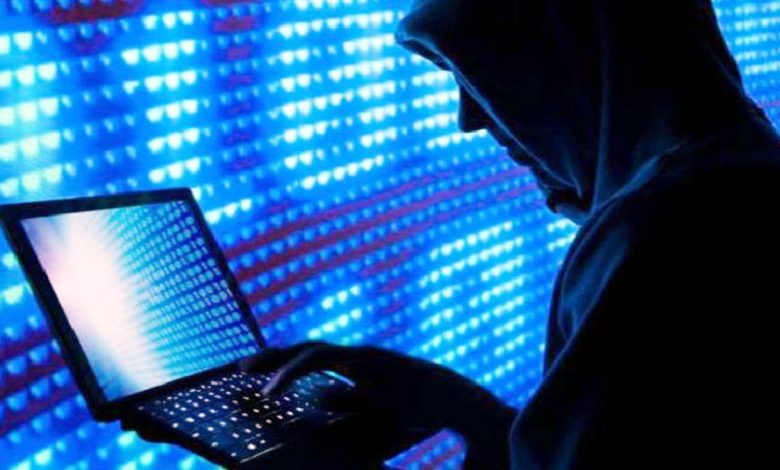 An elderly man was victimized by cyber thugs in Faridabad