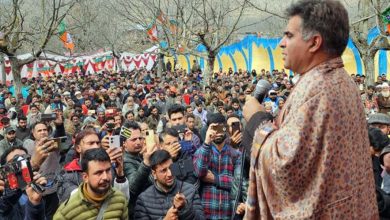 Raina addresses massive public rally at Barah in Anantnag