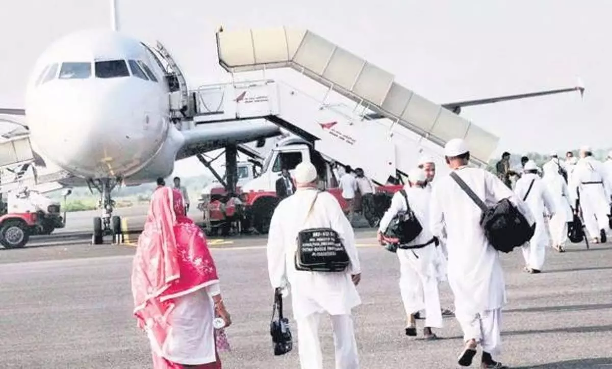 Haj pilgrims paid for chartered flight, were put on normal plane