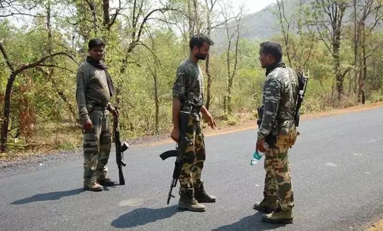 A Naxalite killed, encounter between police and Naxalites in the forest