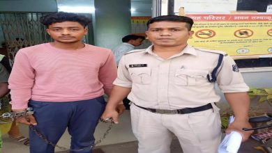 Knife knifeman arrested from old colony, major police action under code of conduct