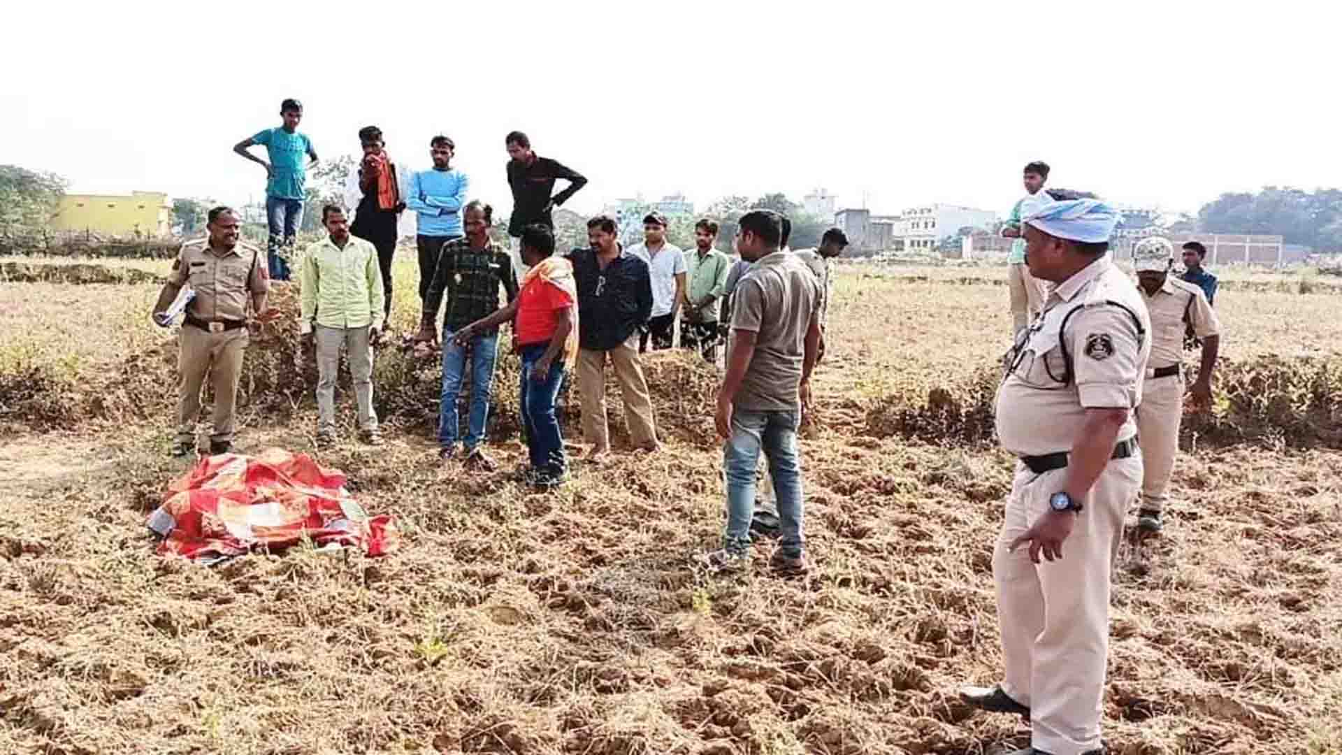 Sensation spread after the dead body of a soldier was found, he was on duty at Rajim fair.