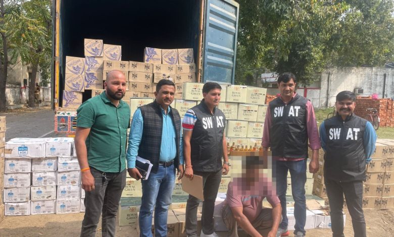 A large consignment of liquor being brought from Punjab was caught, one accused arrested