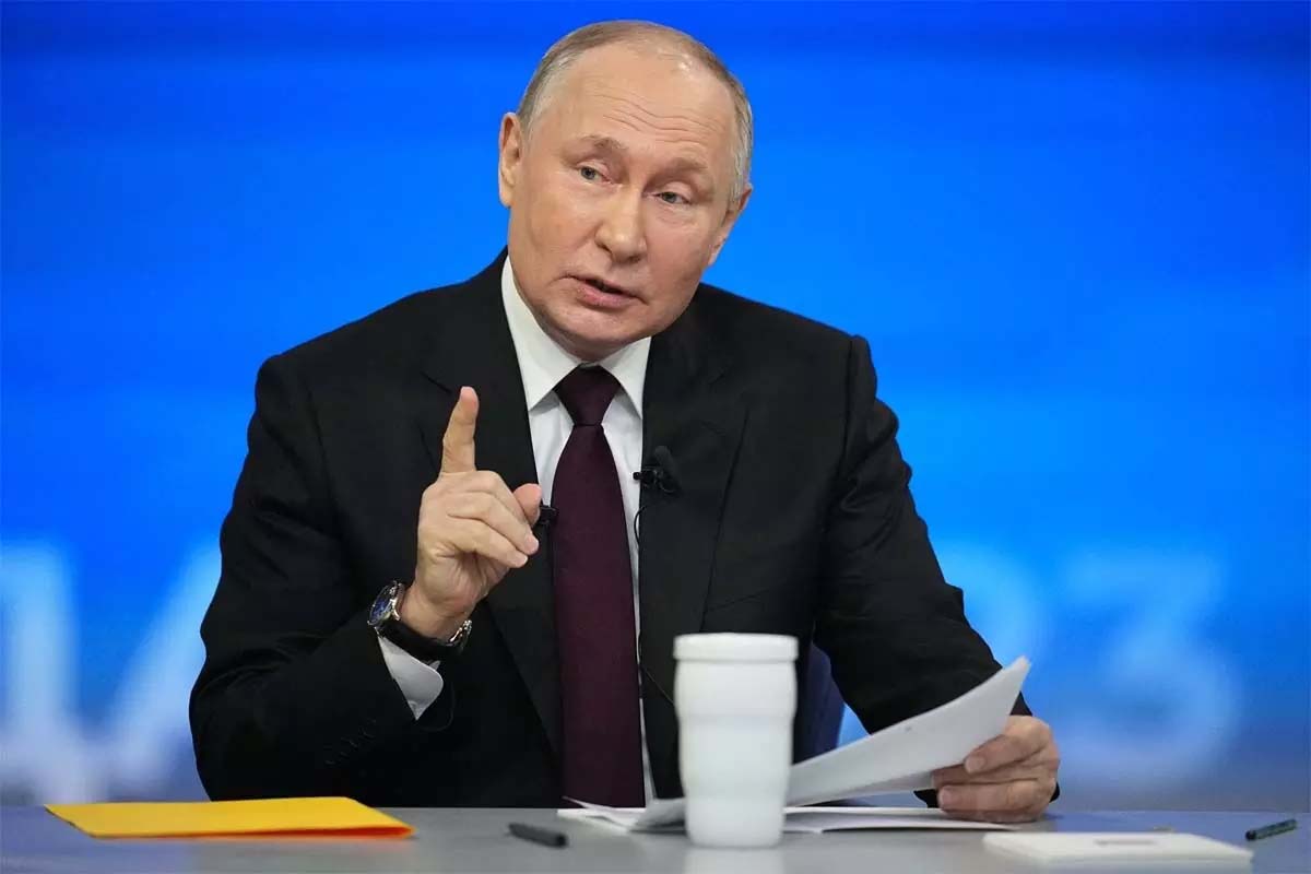 Russia has no plans to deploy nuclear weapons in space: Putin