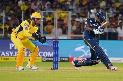 CSK and Gujarat Titans clash, both teams would like to maintain the winning streak.