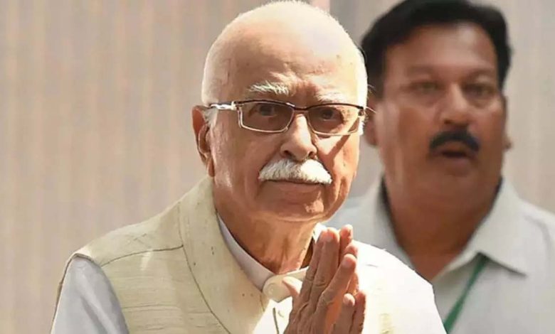 Will visit President Lal Krishna Advani's house and honor him with Bharat Ratna