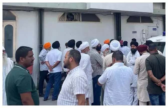 Chief Jathedar of Gurudwara shot dead, everything captured in CCTV