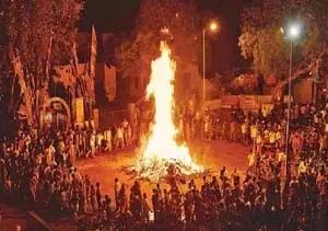 'Holika Dahan' does not happen in this village, know the reason