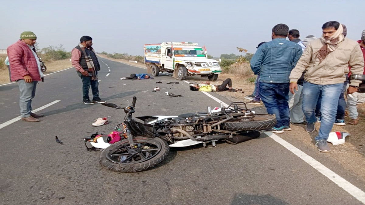 Kiriburu: Two motorcycles collide, four youths injured