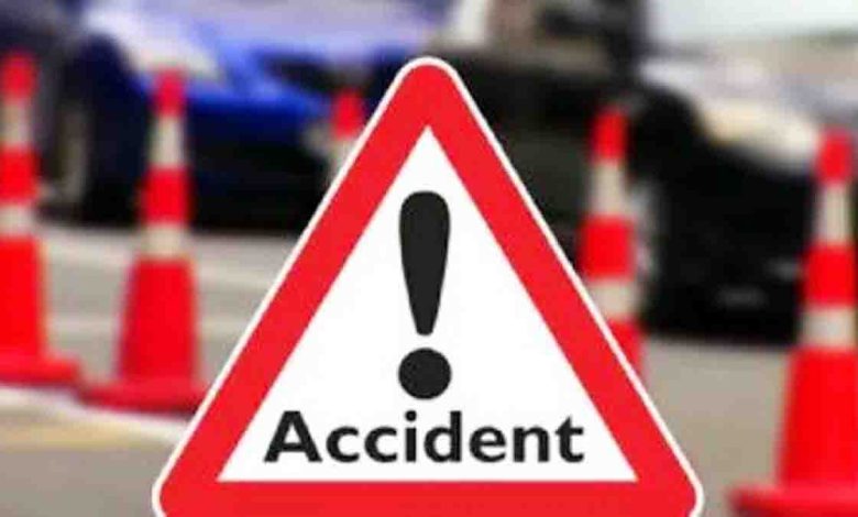 Madhya Pradesh: Three killed, 35 injured in bus-truck collision