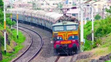 Assistant Loco Pilot of Visakhapatnam-Guntur Simhadri Express praised for bravery