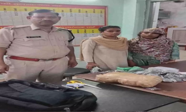 Woman smuggling ganja in Purani Basti arrested