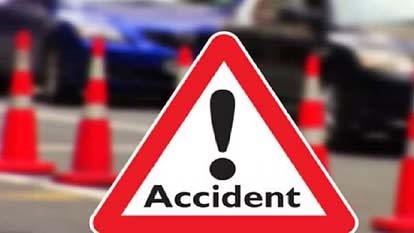 Four killed in car-truck collision in Karnataka