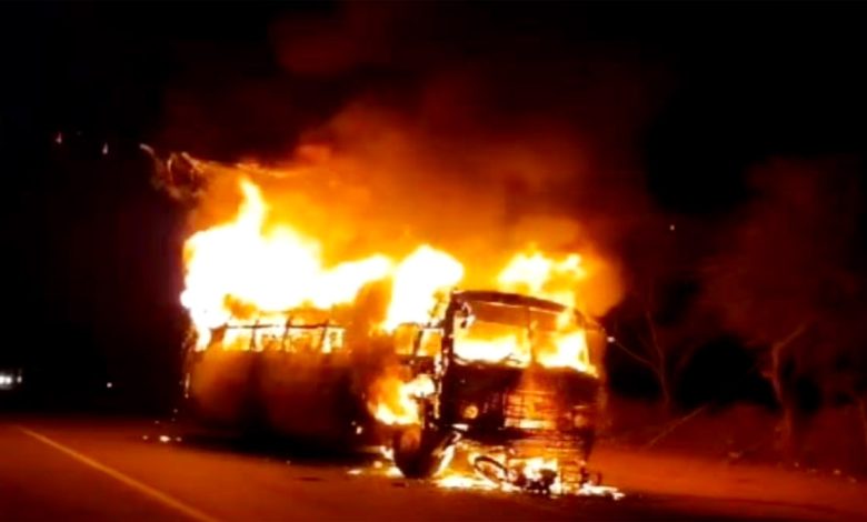 Massive fire breaks out in bus due to bike collision in Khandwa