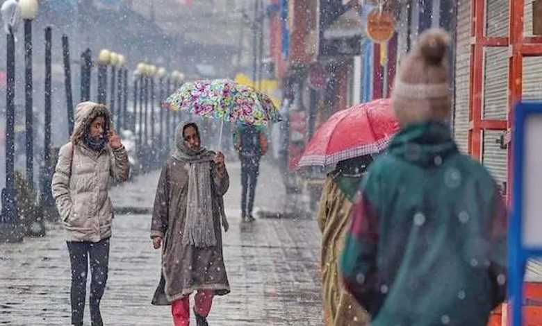 Rain in Kashmir, rain with thunder