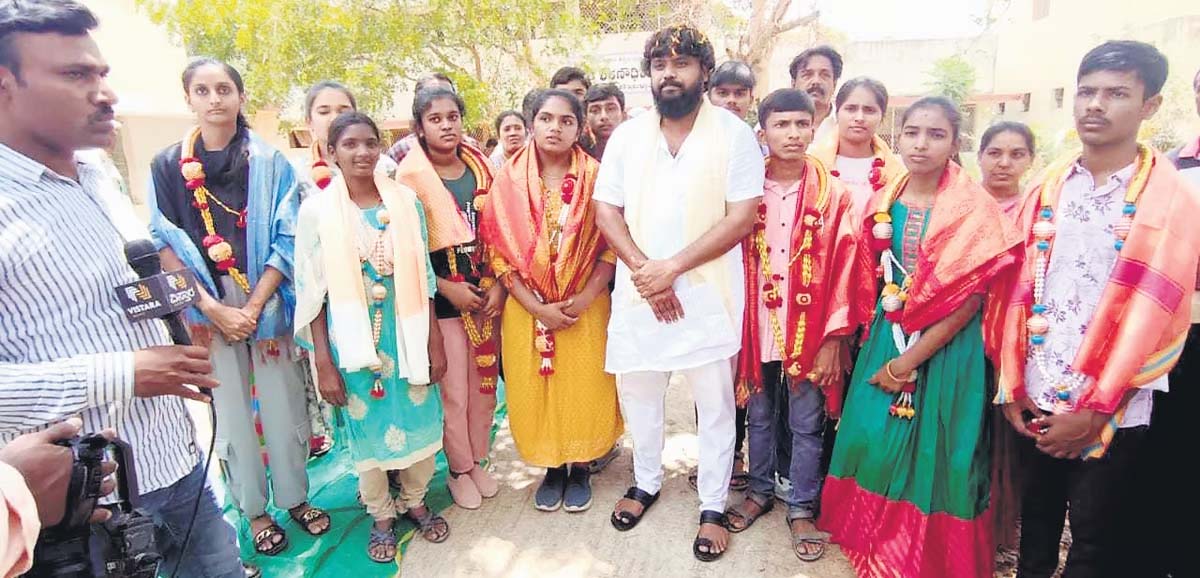 Karnataka: MLA's 'Super 60' scheme successful, students shine