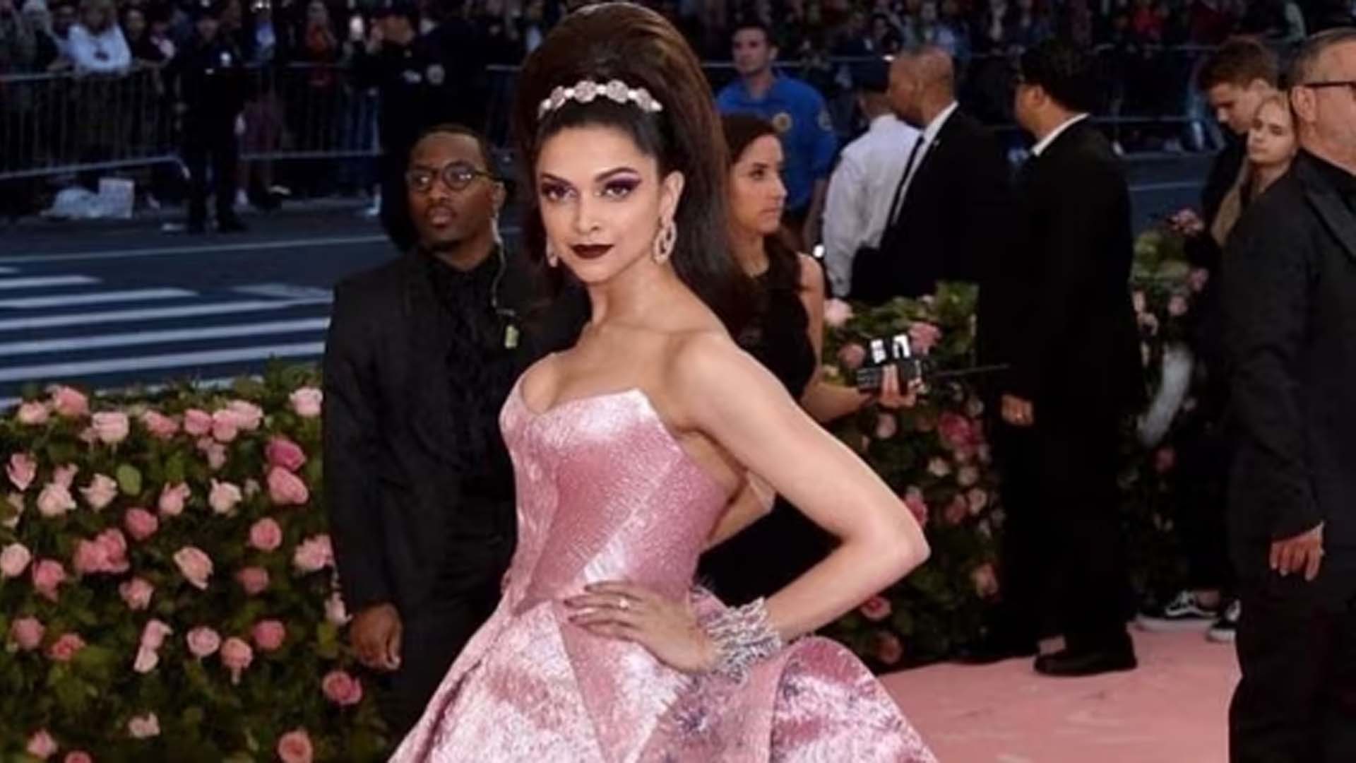 Deepika Padukone becomes Barbie in pink ball