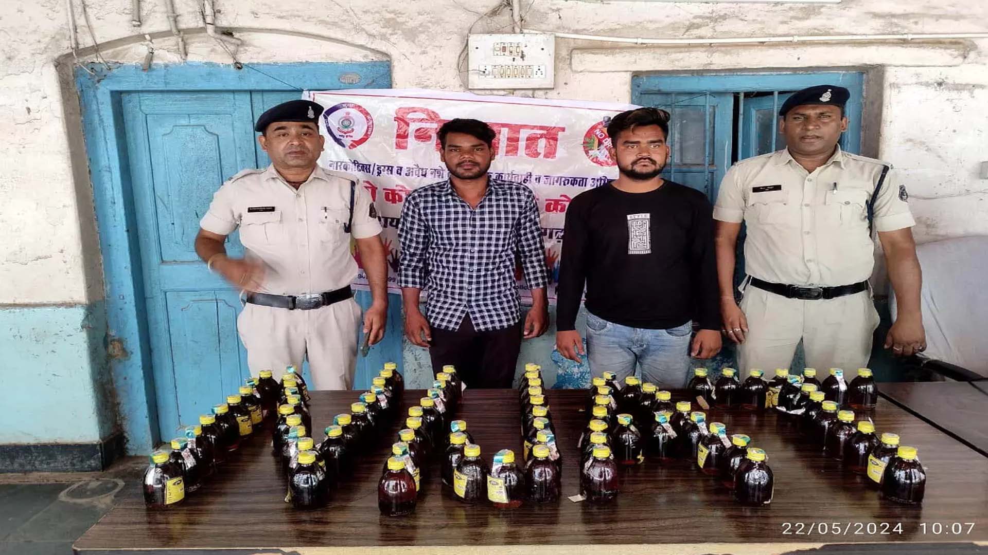 Raipur: Police tightened its grip on liquor transportation, three arrested