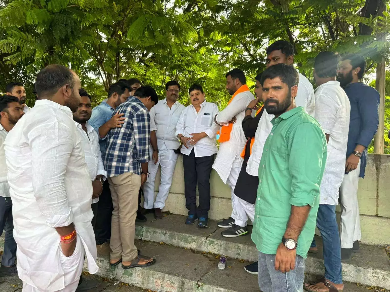 Telangana News: BJYM demands job calendar, Reddy condemns lathicharge