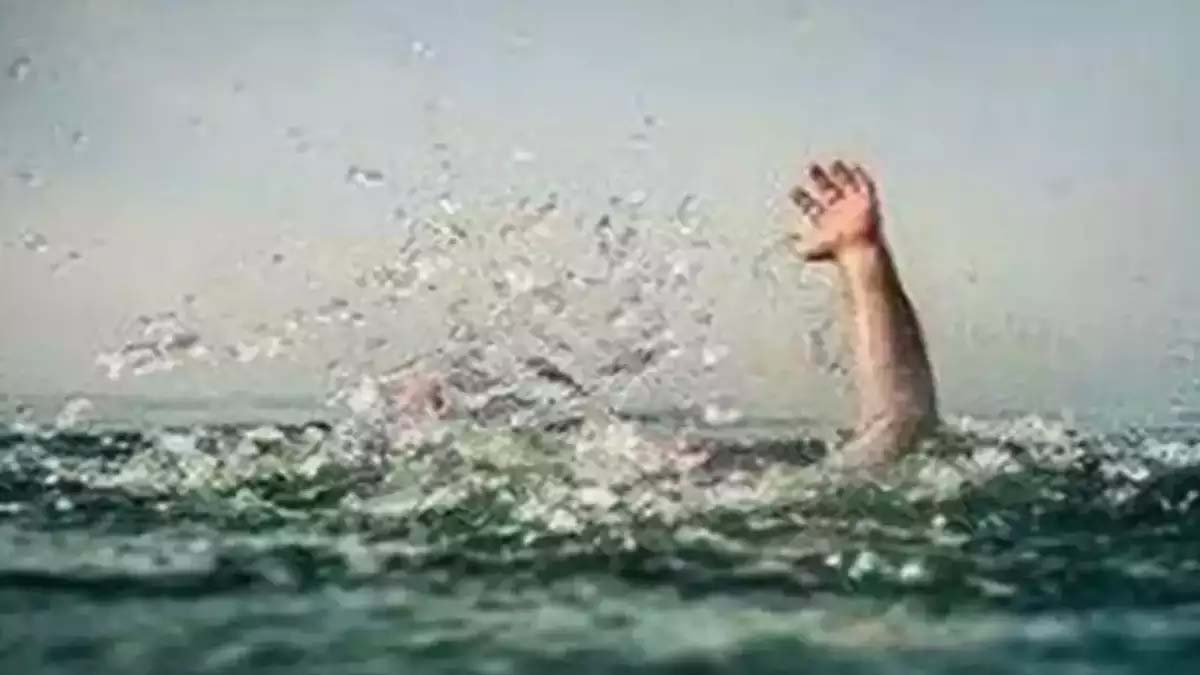 He had come for a stroll with his friends, the young man drowned in the Ganga near Ramjhula