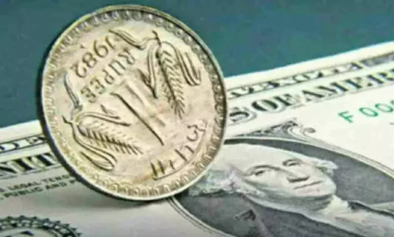 Business: Rupee remained stable at 83.53 against the US dollar