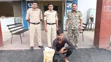 CG BREAKING: The cunning Kochia who sold Mahua liquor in pouches was arrested