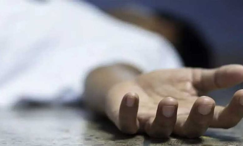 Bihar: Man jumps on railway track, dies after being run over by train wheels