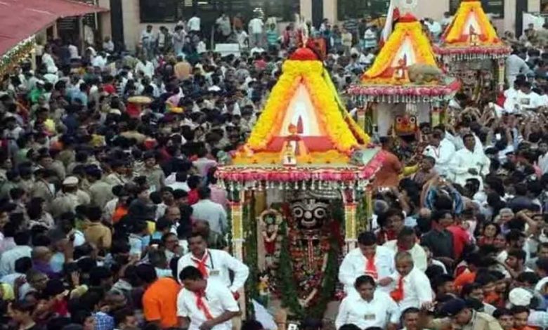 Ahmedabad Rath Yatra 2024: Silver mace and crown offered to Lord Jagannath