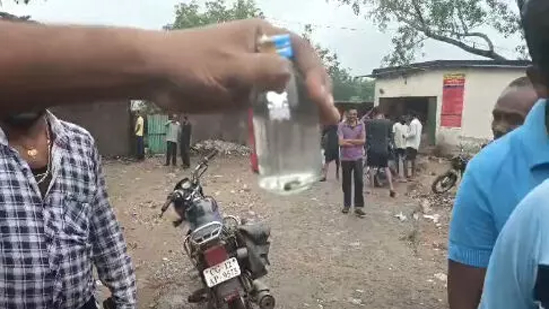 Chhattisgarh: Commotion in liquor shop, worm found in liquor bottle